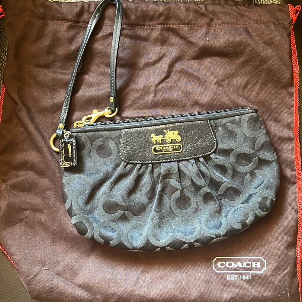 Vintage Coach wrist bag